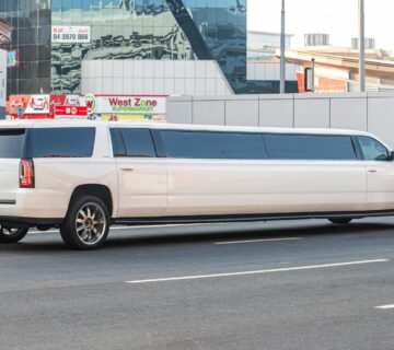 الوصول إلى وجهتك براحة: ليموزين مطار القاهرة 2026 تضمن لك بداية رحلة لا تُنسى